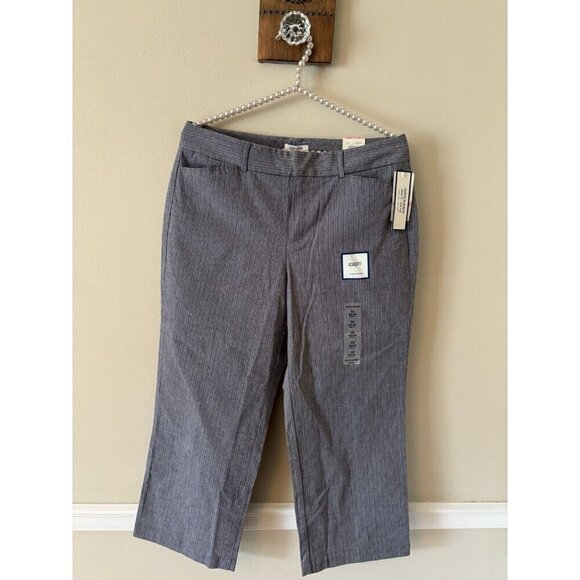 NWT Dockers Womens Size 10 Ideal Fit Metro Capri Pants Blue - Picture 1 of 7